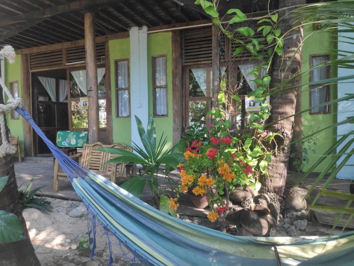 Oliver'S Laguna Eco Lodge Hotel Ngapali Buitenkant foto